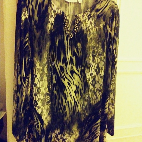 Blouse - Picture 3 of 3